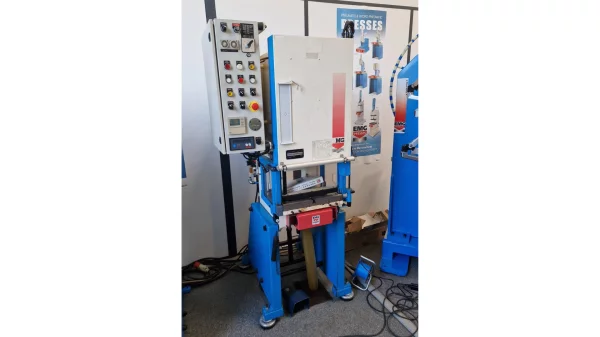Used reconditioned presses 15T automatic vertical screen